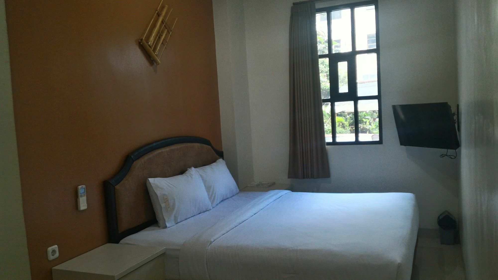 Asoka Inn Bandung Buitenkant foto